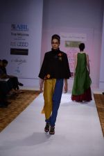 Model walks for Dinesh Malkani at ABIL Pune Fashion Week on 10th Nov 2013 (273)_528078eb2e404.JPG