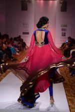Model walks for Dinesh Malkani at ABIL Pune Fashion Week on 10th Nov 2013 (344)_5280790ac0092.JPG
