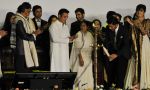 Amitabh bachchan, Shahrukh Khan, Kamal Hassan, Mithun Chakraborty at Kolkatta Film Festival on 10th Nov 2013 (5)_5281ed5448dcc.jpg