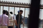 Akshay Kumar snapped on the sets of his new film in Mazgaon, Mumbai on 12th Nov 2013 (31)_528310cd2d43d.JPG