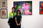 Karisma Kapoor at Bal Disha painting exhibition in Nehru, Mumbai on 12th Nov 2013 (18)_528311b281c3c.JPG