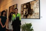 Karisma Kapoor at Bal Disha painting exhibition in Nehru, Mumbai on 12th Nov 2013 (8)_528311ae6bcc2.JPG