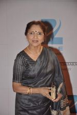 Sarita Joshi at Zee Rishtey Awards in Andheri Sports Complex, Mumbai on 16th Nov 2013 (16)_52890152f013a.JPG
