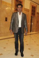 Madhur Bhandarkar at Karan Raj_s engagement party_5289bbb63abc2.jpg