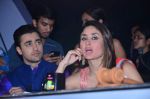 Imran Khan, Kareena Kapoor on the sets of Nach Baliye 6 in Mumbai on 19th Nov 2013 (92)_528ca1fa2888c.JPG