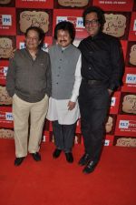 Anup Jalota,  Pankaj Udhas, Talat Aziz at Big FM Show launch in Mumbai on 21st Nov 2013 (16)_528f06febb498.JPG