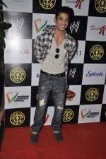 Prateik Babbar at Gold Gym_s Fit and Fab contest in Mumbai on 22nd Nov 2013 (47)_5290884ed5ffb.JPG
