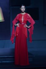 Model walk for Gavin Miguel Show at BLENDERS PRIDE FASHION TOUR 2013 Day 1 in Mumbai on 23rd Nov 2013 (114)_5291fb6421a37.JPG