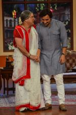 Saif Ali Khan on the sets of Comedy nights with Kapil in Filmcity, Mumbai on 25th Nov 2013 (86)_5294497ef0c0e.JPG