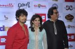 Sonu Nigam, Talat Aziz, Bina Aziz at Music Mania evening in Mumbai on 26th Nov 2013 (65)_52958e008f5db.JPG