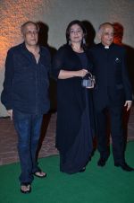 Mahesh Bhatt, Pooja Bhatt, Mukesh Bhatt at Vishesh Bhatt_s Wedding Reception in Taj Land_s End, Bandra, Mumbai on 28th Nov 2013 (135)_5298394de50de.JPG