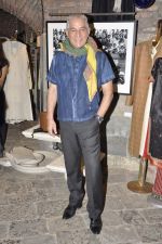 Dalip Tahil at Satyajit Ray special at Melange in Grant Road, Mumbai on 29th Nov 2013 (11)_5299d60f686f3.JPG