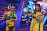 Shilpa Shetty on the sets on Nach Baliye 6 in Filmistan, Mumbai on 3rd Dec 2013  (92)_529f64c7b53cb.JPG