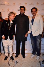 Abhishek Bachchan on Day 6 at Bridal Fashion Week 2013 in Grand Hyatt, Mumbai on 4th Dec 2013 (254)_52a039de7938e.JPG