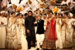 Abhishek Bachchan walk the ramp for Rohit Bal Show at Bridal Fashion Week 2013 Day 6 on 4th Dec 2013(191)_52a01efea334c.JPG