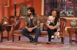 Sonakshi Sinha, Kapil Sharma, Shahid Kapoor on the sets of Comedy Nights with Kapil in Mumbai on 4th Dec 2013 (34)_52a01e34efeda.JPG