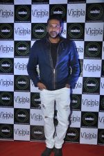Rocky S snapped at Vicinia bar in Kemps Corner, Mumbai on 6th Dec 2013 (64)_52a355ebec81a.JPG