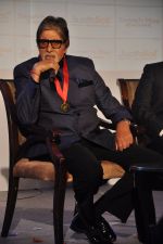 Amitabh Bachchan promotes website JustDial in Mumbai on 7th Dec 2013 (35)_52a3fd7e8ce1c.JPG
