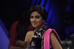 Shilpa Shetty on location of Nach Baliye 6 in Filmistan, Mumbai on 10th Dec 2013 (21)_52a808a175d0a.JPG