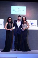 Sushmita Sen, Aditya Roy Kapur, Kangana Ranaut at Grey Goose in association with Noblesse fashion bash in Four Seasons, Mumbai on 10th Dec 2013 (327)_52a811e784c3a.JPG