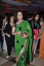 Poonam Dhillon at Rohit Verma_s show for Marigold Watches in J W Marriott, Mumbai on 11th Dec 2013 (221)_52a9cf33ba354.JPG
