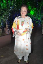 Saira Banu at Dilip Kumar_s bday in Kala Ghoda, Mumbai on 11th Dec 2013 (22)_52a9692fdc0cb.JPG