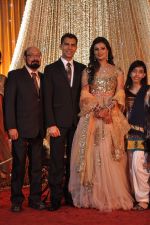 Sayali Bhagat and Navneet Pratap Singh_s Wedding in Mumbai on 11th Dec 2013 (43)_52a9d328821aa.JPG