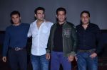 Salman Khan, Arbaaz Khan, Sohail Khan, Sunil A Lulla in Jai Ho film press meet in Chandan, Mumbai on 12th Dec 2013 (111)_52aab4ad1ac05.JPG