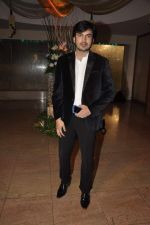 at Sargun Mehta and Ravi Dubey_s wedding bash at The Club, Mumbai on 13th Dec 2013 (217)_52ad78115ee71.JPG