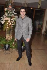 at Sargun Mehta and Ravi Dubey_s wedding bash in The Club, Mumbai on 13th Dec 2013 (147)_52ad7856b65fe.JPG