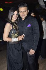at Sargun Mehta and Ravi Dubey_s wedding bash in The Club, Mumbai on 13th Dec 2013 (55)_52ad783339e83.JPG
