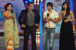 Divya Kumar, Rakul Preet and Himansh Kohli promote movie Yaariyan on Big Boss 7 (13)_52b1715397f9a.JPG