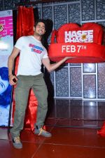Sidharth Malhotra at Hasee Toh Phasee promotions in Cinemax, Mumbai on 19th Dec 2013 (70)_52b3af0a189eb.JPG