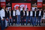 Sunil Shetty, Aftab Shivdasani, Sonu Sood at CCL new season red carpet in Grand Hyatt, Mumbai on 20th Dec 2013 (99)_52b5467a1179e.JPG