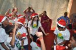 Lauren Gottlieb joined the children as a Santa enhancing their festive spirit in Mumbai on 24th Dec 2013 (11)_52ba54a800c74.JPG