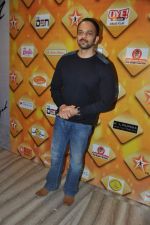 Rohit Shetty at police kids function in Nehru, Mumbai on 27th Dec 2013 (45)_52be4a541a6e0.JPG