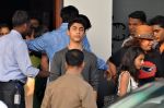 Abram Khan snapped with Shahrukh and Gauri as they return after new year celebrations in Mumbai on 2nd Jan 2013 (11)_52c655c047ac4.JPG