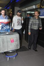 John Abraham arrived at airport in Mumbai on 3rd Jan 2014 (52)_52c7abcaf0771.JPG