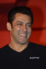 Salman Khan at Audi press meet in Taj Lands End, Mumbai on 6th Jan 2014 (54)_52cc04a954afa.JPG