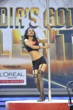 at the Launch of India_s Got Talent in Filmcity, Mumbai on 7th Jan 2014 (41)_52cd337bac096.JPG