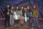 Ravi Behl, Javed Jaffrey,Naved Jaffrey, Jimmy Shergill,Ganesh with Darr at The Mall music launch on the sets of Boogie Woogie in Malad, Mumbai on 9th Jan 2014 (74)_52d002121c3a4.JPG
