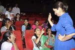 Tisca Chopra spend time with kids in Cinemax, Mumbai on 9th Jan 2014 (68)_52cfea390ec14.JPG