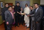 Amitabh Bachchan when Mr. Mohit Kamboj felicitated Shri Amitabhji with _Bullion Gold Star of the Century Award_�. (2)_52d0ad540467e.JPG