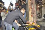 Mahendra Singh Dhoni promotes Sapna Bhavnani_s Mad O Wot Parlour in Bandra, Mumbai on 11th Jan 2014 (11)_52d26599e5ade.JPG