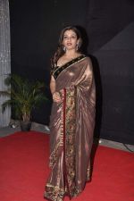Raveena Tandon at Sab Ke Satrangi Pariwar awards in Filmcity, Mumbai on 11th Jan 2014 (244)_52d29917d84c2.JPG