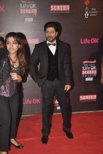 Shahrukh Khan at 20th Annual Life OK Screen Awards in Mumbai on 14th Jan 2014(560)_52d67d7f8fa90.JPG