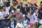 Anupam Kher, Amole Gupte at dutch children_s film festival in Utpal Sanghvi School, Mumbai on 15th Jan 2014 (92)_52d7cc45af243.JPG