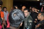 Salman Khan at Sholay screening in PVR, Mumbai on 15th Jan 2014 (15)_52d7cdf65c0be.JPG
