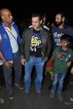 Salman Khan at Sholay screening in PVR, Mumbai on 15th Jan 2014 (5)_52d7cdf2eafdb.JPG