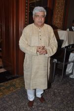Javed AKhtar at royalty meet in Sea Princess, Mumbai on 16th Jan 2014 (27)_52d8cae1453e5.JPG